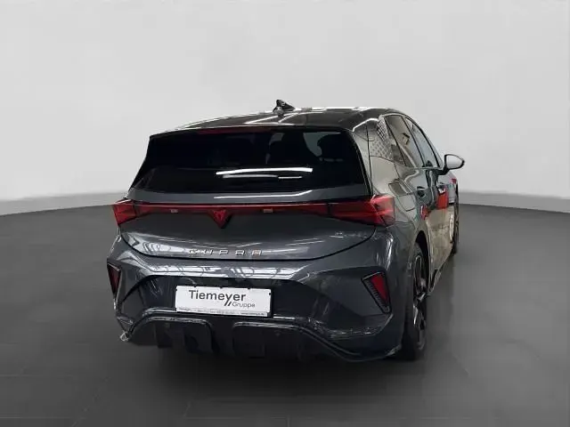 Neu Cupra Born 139 kW (190 PS) 2026 Grau Kleinwagen