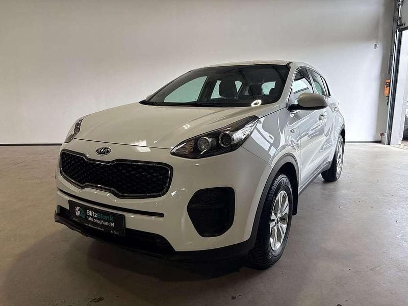 Weiß Gebraucht 2017 Kia Sportage Attract SUV | 13.990 € (Fairer Preis) - Bild 1/4