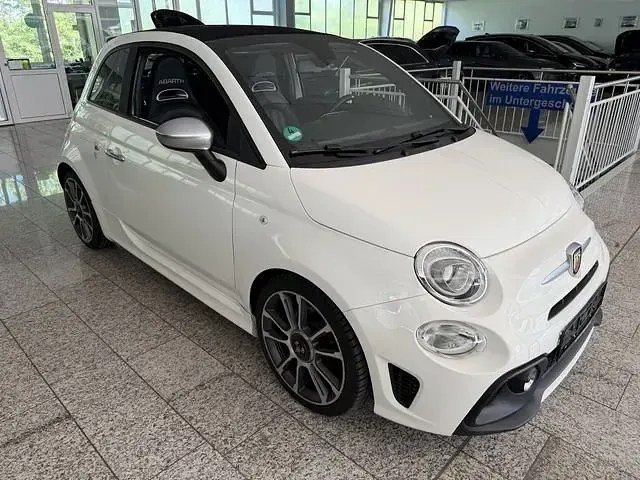 Gebraucht Abarth 595C Turismo 165 PS (121 kW) 2016 Weiss Cabrio