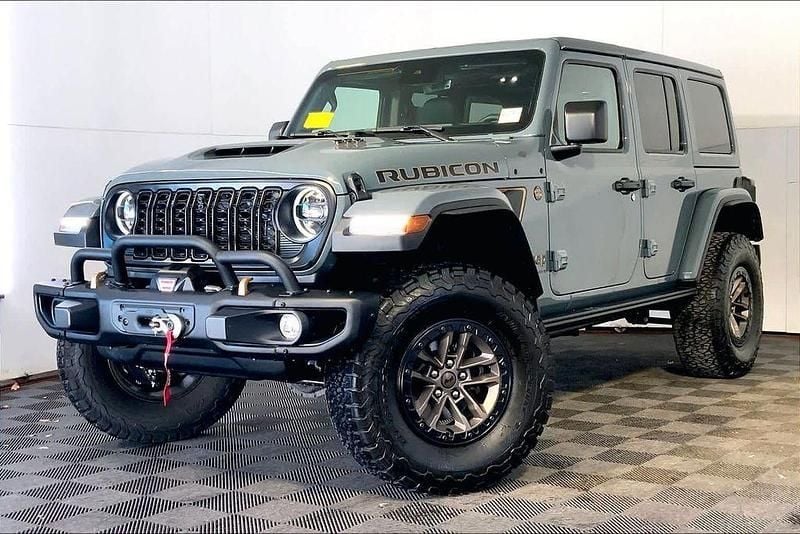 Grau Gebraucht 2024 Jeep Wrangler Rubicon SUV | 100.800 € (Fairer Preis) - Bild 1/4