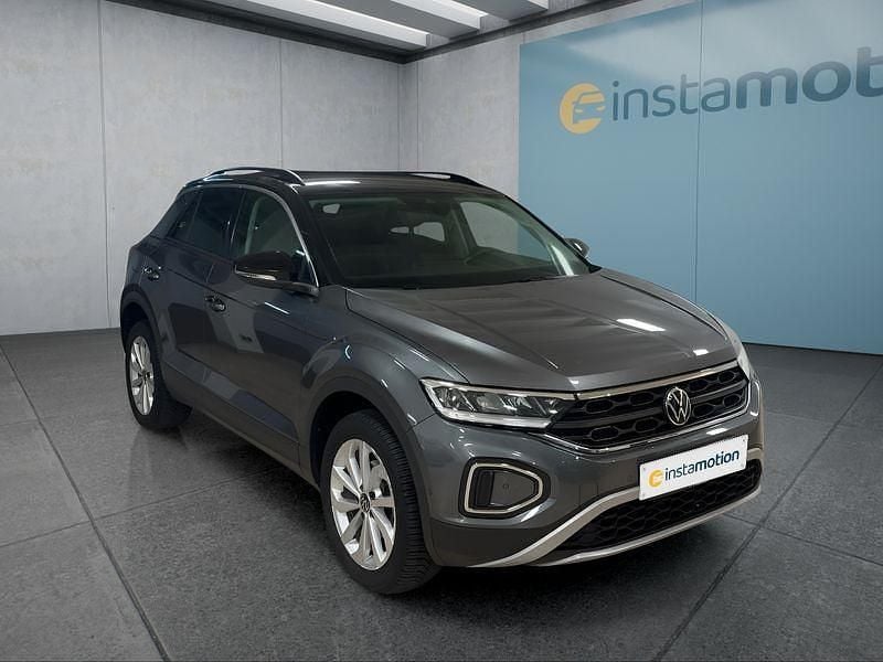 Gebraucht VW T-Roc 110 PS (80 kW) 2023 Grau SUV