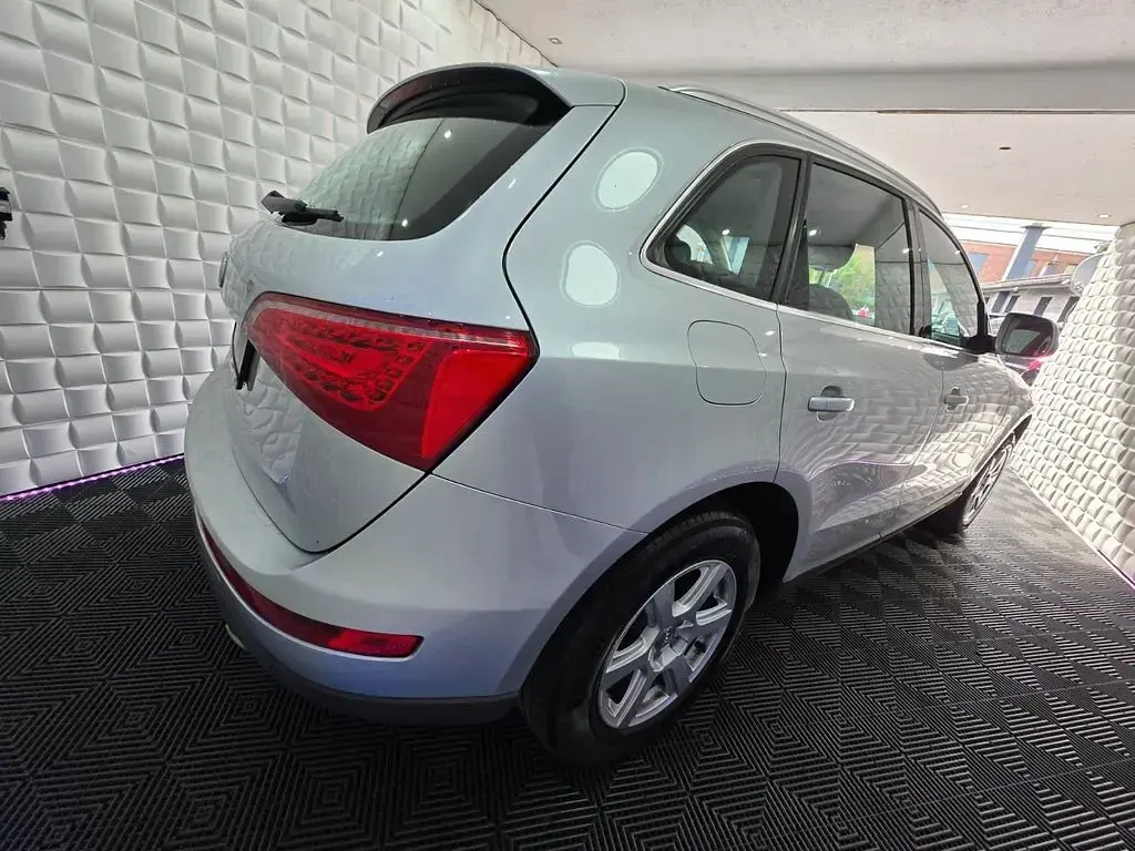 Gebraucht Audi Q5 Sport 239 PS (175 kW) 2011 Silber SUV