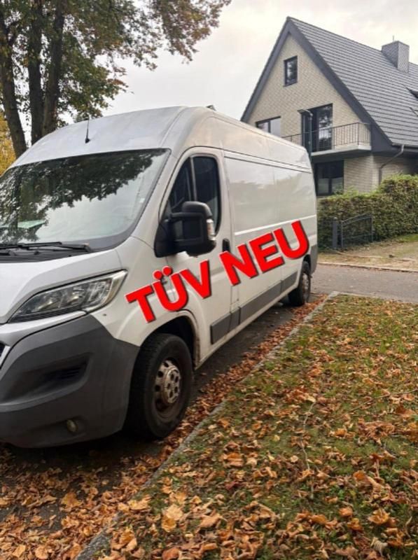 Weiß Gebraucht 2013 Fiat Ducato Van | 7.499 € (Guter Preis) - Bild 1/4