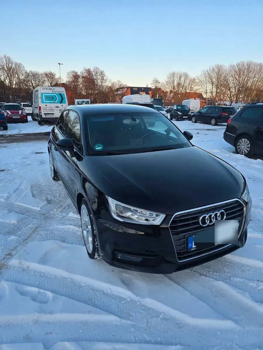 Gebraucht Audi A1 Sport 125 PS (91 kW) 2015 Schwarz Kleinwagen