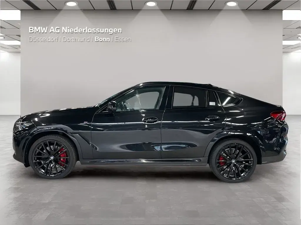 Gebraucht BMW X6 M50 Performance 530 PS (389 kW) 2023 Schwarz SUV