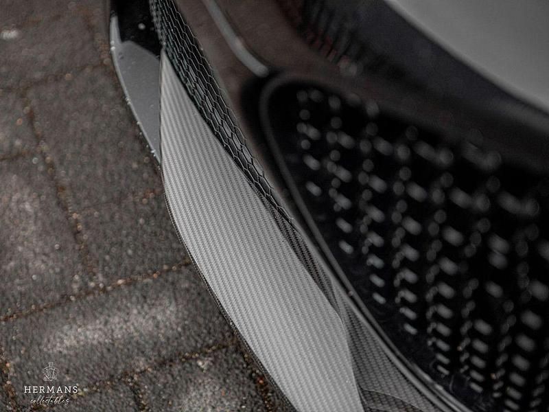 Gebraucht Aston Martin DBS 725 PS (533 kW) 2022 Schwarz Cabrio