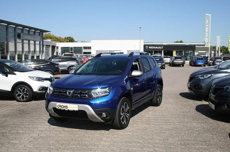 Blau Gebraucht 2021 Dacia Duster Prestige SUV | 19.890 € (Etwas zu teuer) - Bild 1/4