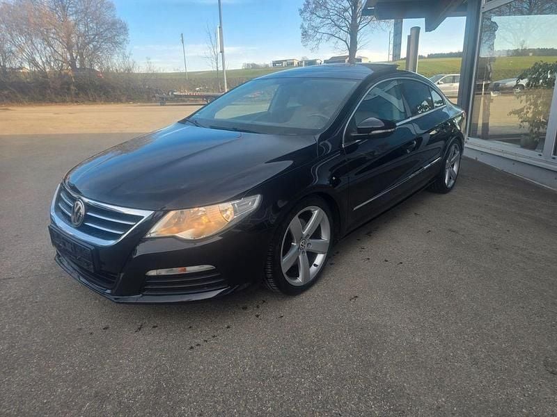 Gebraucht VW Passat Basis 211 PS (155 kW) 2011 Schwarz Limousine