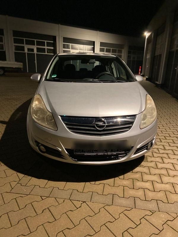 Silber Gebraucht 2007 Opel Corsa Kleinwagen | 900 € (Superpreis) - Bild 1/4
