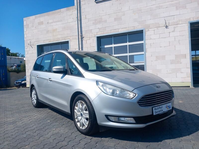 Silber Gebraucht 2017 Ford Galaxy Van / Kleinbus | 15.980 € (Guter Preis) - Bild 1/4