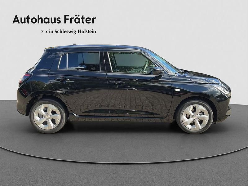 Neu Suzuki Swift Comfort 83 PS (61 kW) 2025 Schwarz Kleinwagen