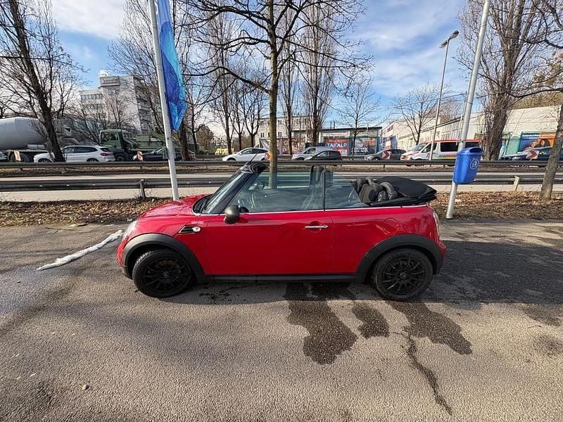 Gebraucht Mini One Cabriolet 98 PS (72 kW) 2011 Rot Cabrio
