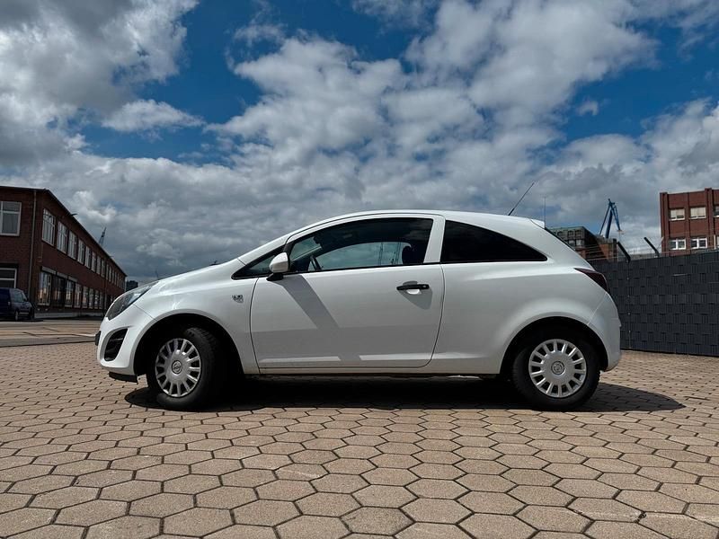 Gebraucht Opel Corsa 69 PS (50 kW) 2014 Weiß Kleinwagen