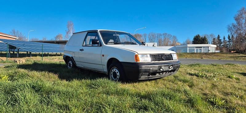 Gebraucht VW Polo 45 PS (33 kW) 1993 Weiß Pickup