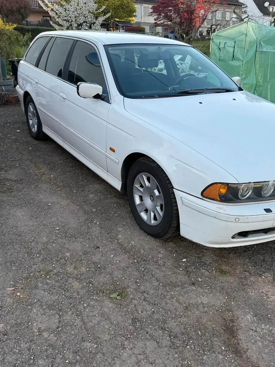 Second-hand BMW 525 163 CP (119 kW) 2003 Alb Break