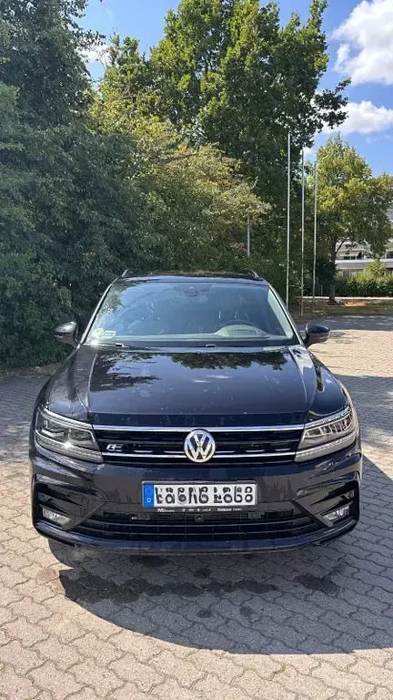 Gebraucht VW Tiguan Allspace 200 PS (147 kW) 2021 Schwarz SUV