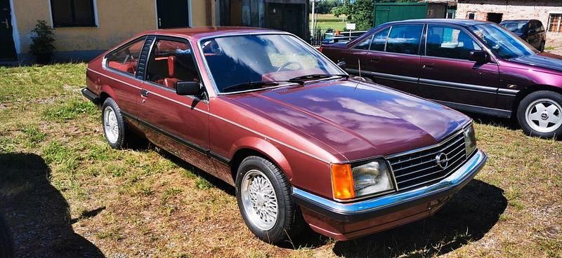 Rot Gebraucht 1980 Opel Senator Limousine | 12.500 € - Bild 1/4