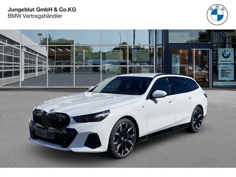 Weiss Gebraucht 2025 BMW i5 M Sport Limousine | 74.980 € (Teuer) - Bild 1/4