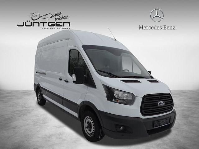 Gebraucht Ford Transit Trend 131 PS (96 kW) 2019 Frostweiß Van / Kleinbus