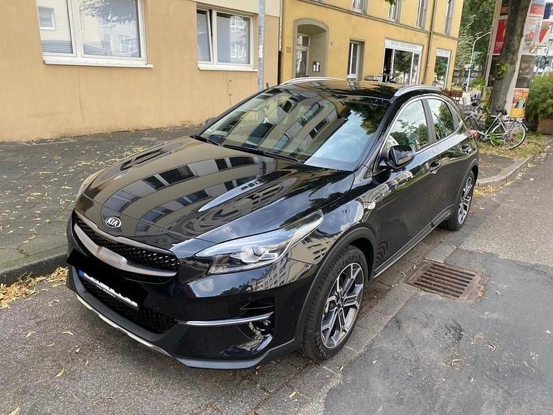 Gebraucht Kia XCeed Vision 160 PS (117 kW) 2021 Schwarz SUV