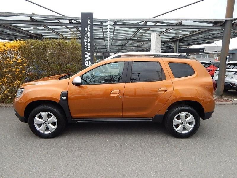 Gebraucht Dacia Duster Comfort 114 PS (83 kW) 2019 Orange SUV