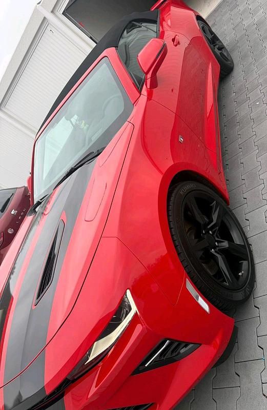 Gebraucht Chevrolet Camaro 453 PS (333 kW) 2017 Rot Cabrio
