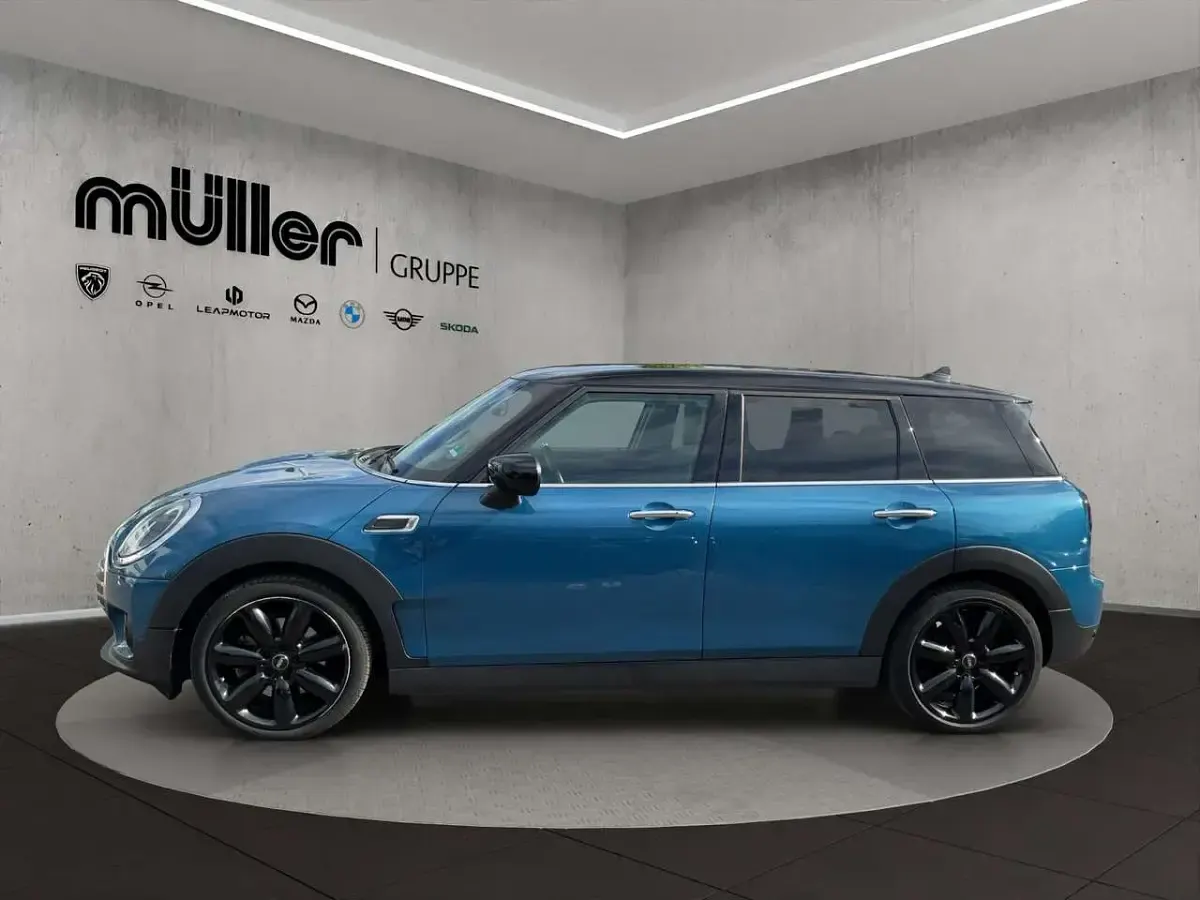 Gebraucht Mini Cooper D Clubman 150 PS (110 kW) 2021 Island blue Kombi