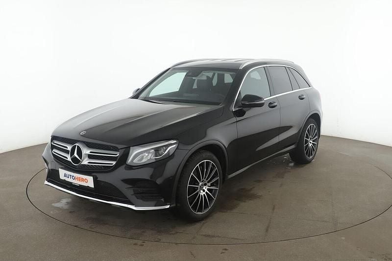 Gebraucht Mercedes GLC250 AMG line 211 PS (155 kW) 2019 Schwarz SUV