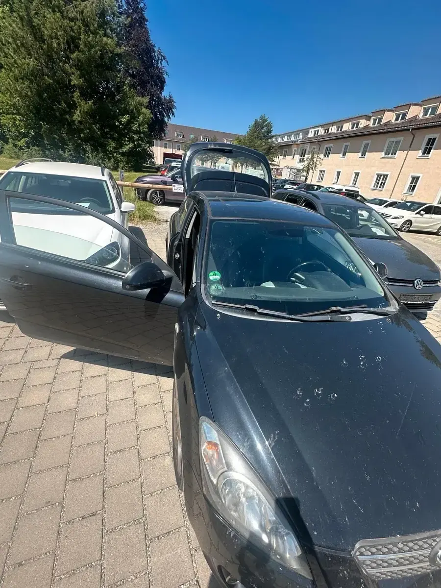 Gebraucht Kia Ceed 160 PS (117 kW) 2008 Schwarz Kleinwagen