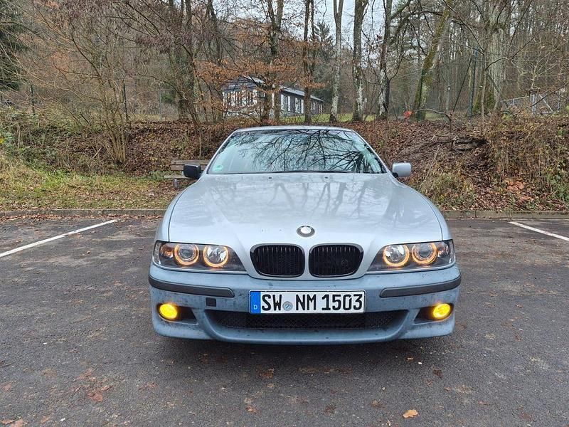 Gebraucht BMW 520 M Sport 150 PS (110 kW) 1998 Silber Limousine