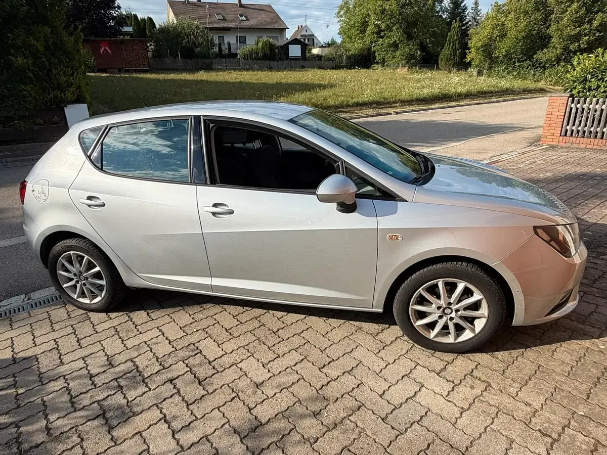 Gebraucht Seat Ibiza Style 90 PS (66 kW) 2017 Silber Kleinwagen