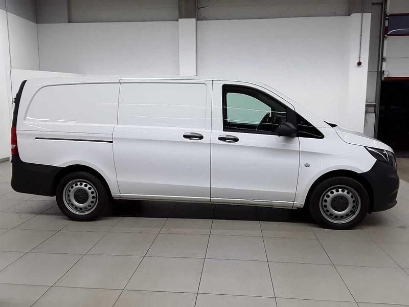 Second-hand Mercedes Vito 136 CP (100 kW) 2020 Alb Van