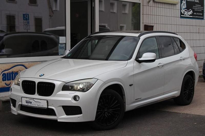 Weiß Gebraucht 2011 BMW X1 M Sport SUV | 8.490 € (Guter Preis) - Bild 1/4