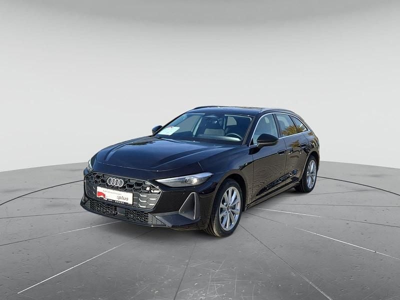 Mythosschwarz metallic Gebraucht 2025 Audi A5 Sport Coupé | 46.450 € (Superpreis) - Bild 1/1