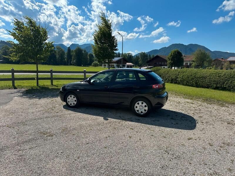 Schwarz Gebraucht 2004 Seat Ibiza Kleinwagen | 1.111 € (Guter Preis) - Bild 1/4