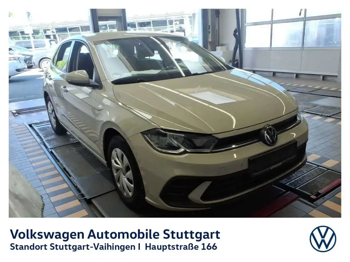 Gebraucht VW Polo Life 95 PS (69 kW) 2023 Grau Kleinwagen