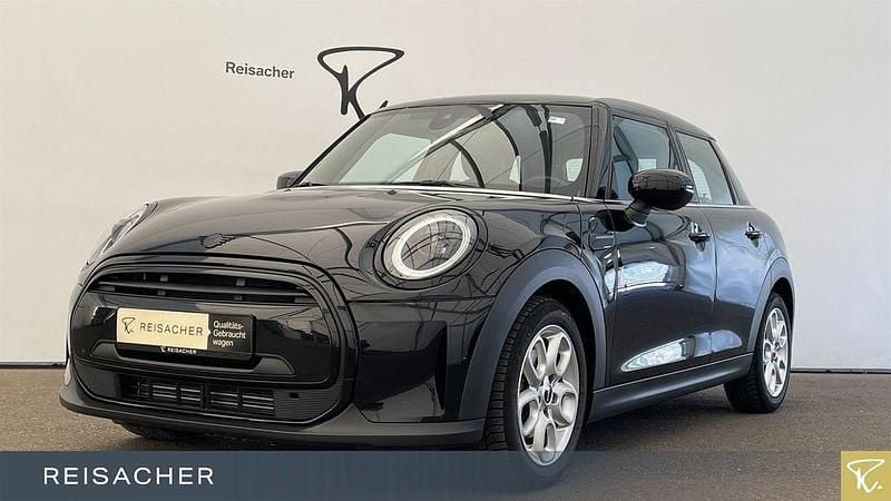 Midnight black metallic Gebraucht 2023 Mini Cooper Kleinwagen | 25.749 € (Fairer Preis) - Bild 1/4