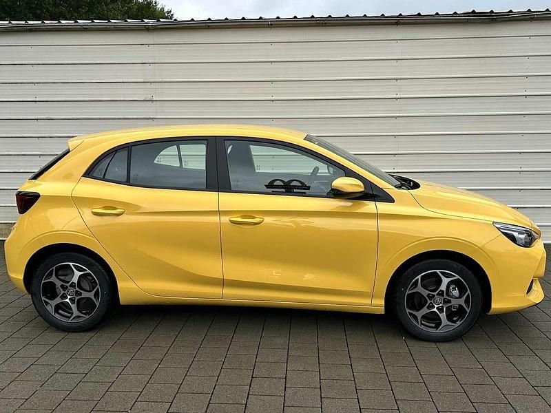 Neu MG MG3 Comfort 116 PS (85 kW) 2025 Pastel yellow Kleinwagen