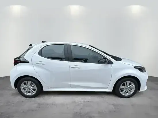 Gebraucht Mazda 2 Center-Line 116 PS (85 kW) 2025 Lunar white Kleinwagen
