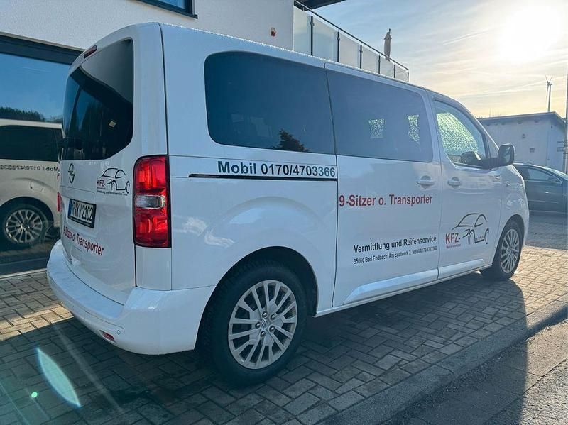 Gebraucht Opel Vivaro 120 PS (88 kW) 2020 Weiß Van / Kleinbus