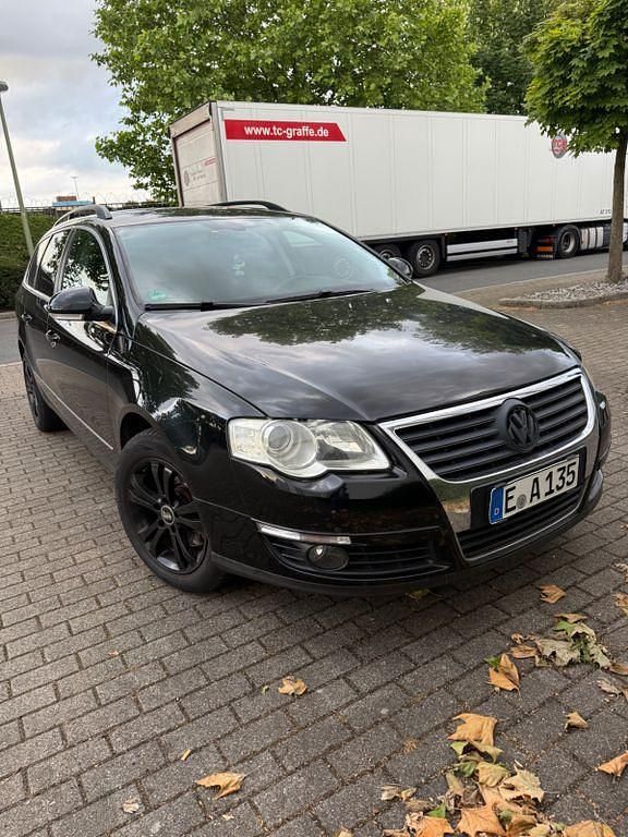 Schwarz Gebraucht 2007 VW Passat Comfortline Limousine | 2.999 € (Guter Preis) - Bild 1/4