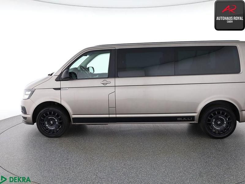 Gebraucht VW Caravelle 150 PS (110 kW) 2019 Beige Van / Kleinbus