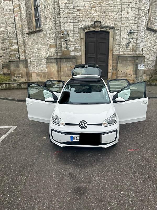 Weiß Gebraucht 2019 VW up! Kleinwagen | 7.900 € (Superpreis) - Bild 1/4