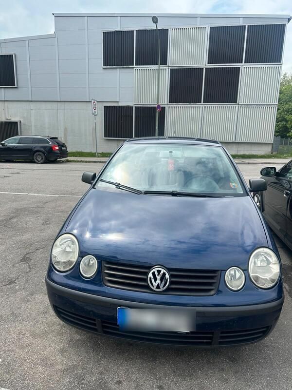 Blau Gebraucht 2005 VW Polo Classicline Kleinwagen | 899 € (Guter Preis) - Bild 1/4