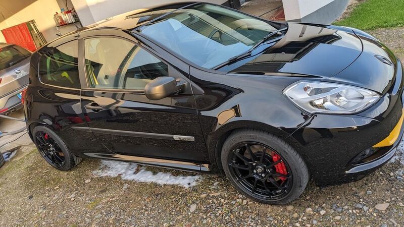 Schwarz Gebraucht 2010 Renault Clio R.S. R.S. Kleinwagen | 18.970 € - Bild 1/4