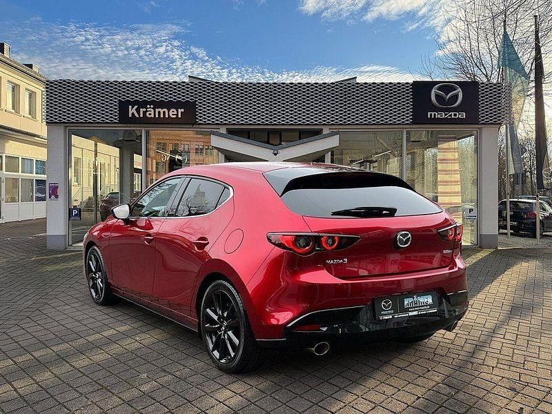 Gebraucht Mazda 3 186 PS (136 kW) 2025 Rot Limousine