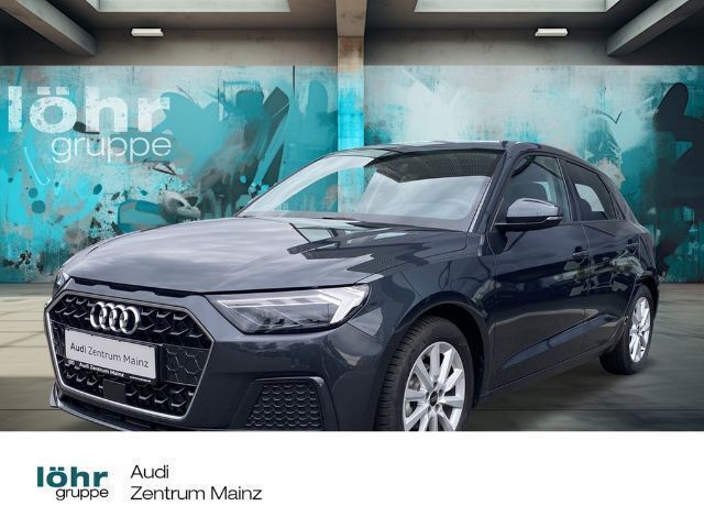 Manhattangrau metallic Gebraucht 2024 Audi A1 Sportback Advanced Kleinwagen | 24.480 € (Guter Preis) - Bild 1/4