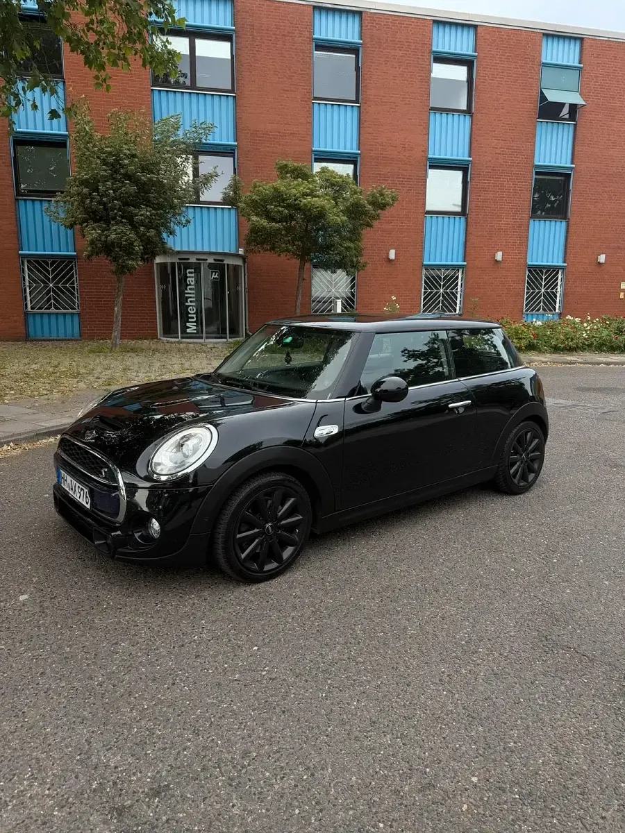 Gebraucht Mini Cooper S 192 PS (141 kW) 2017 Schwarz Kleinwagen