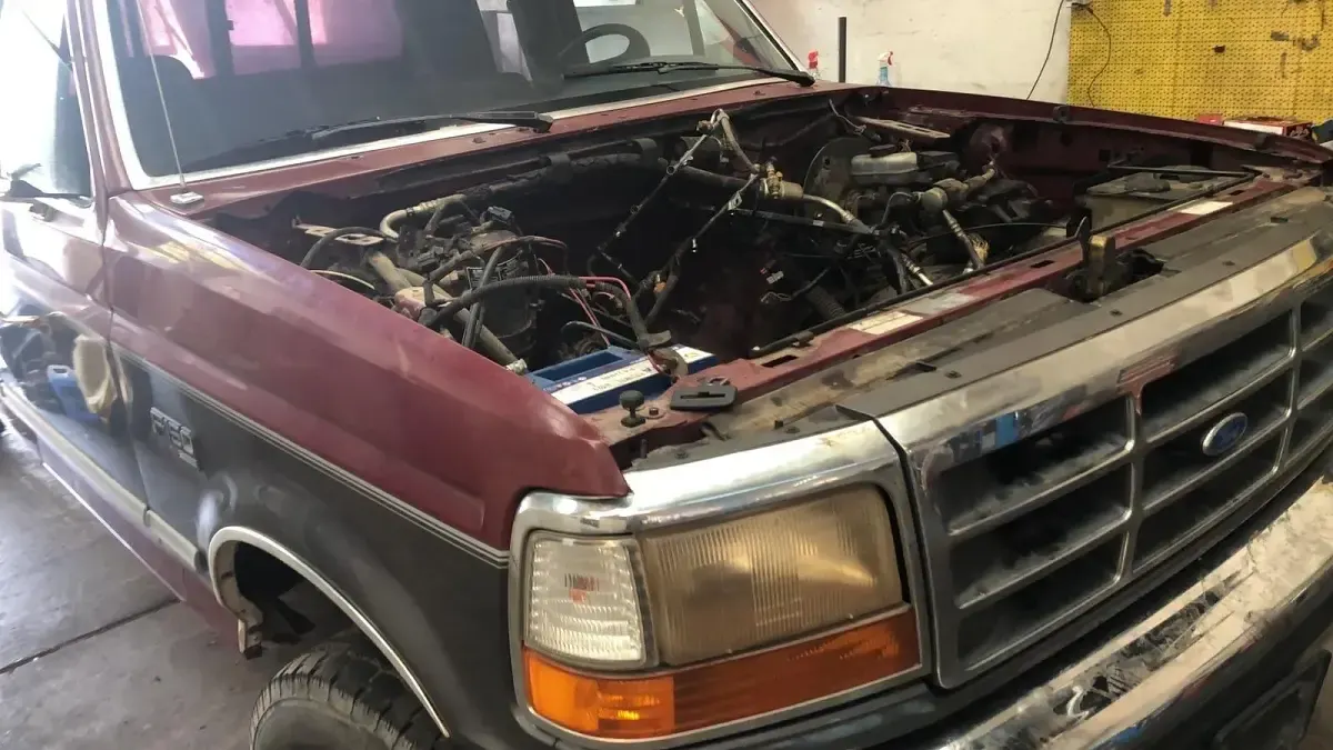 Gebraucht Ford F-150 185 PS (136 kW) 1993 Rot Pickup