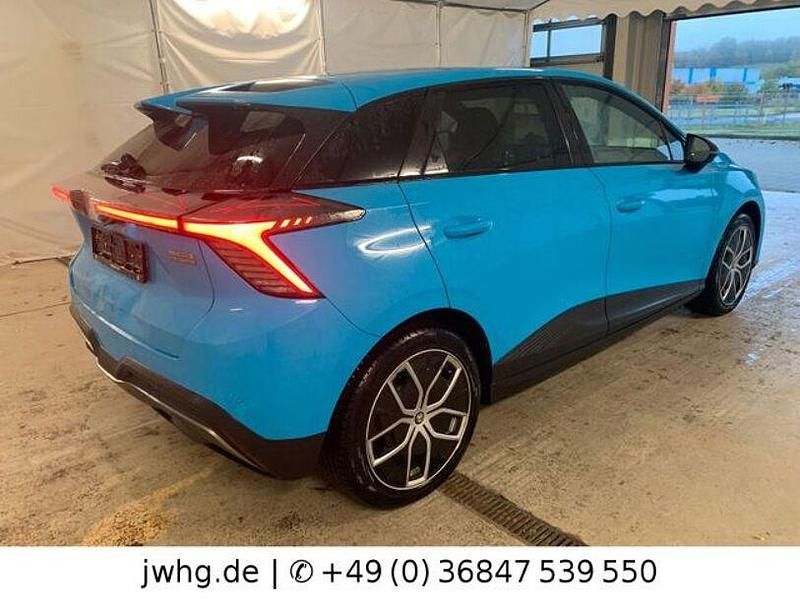 Gebraucht MG MG4 EV Luxury 150 kW (204 PS) 2023 Blue / brigthon blue Kleinwagen